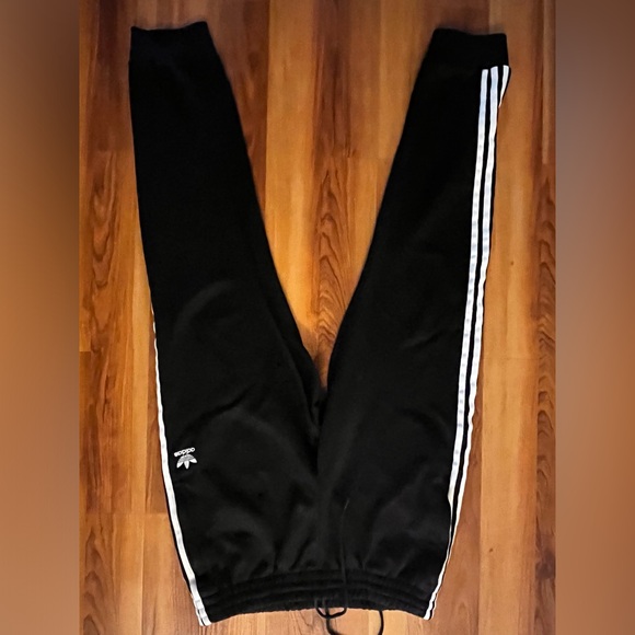 Adidas track pants - Picture 1 of 4
